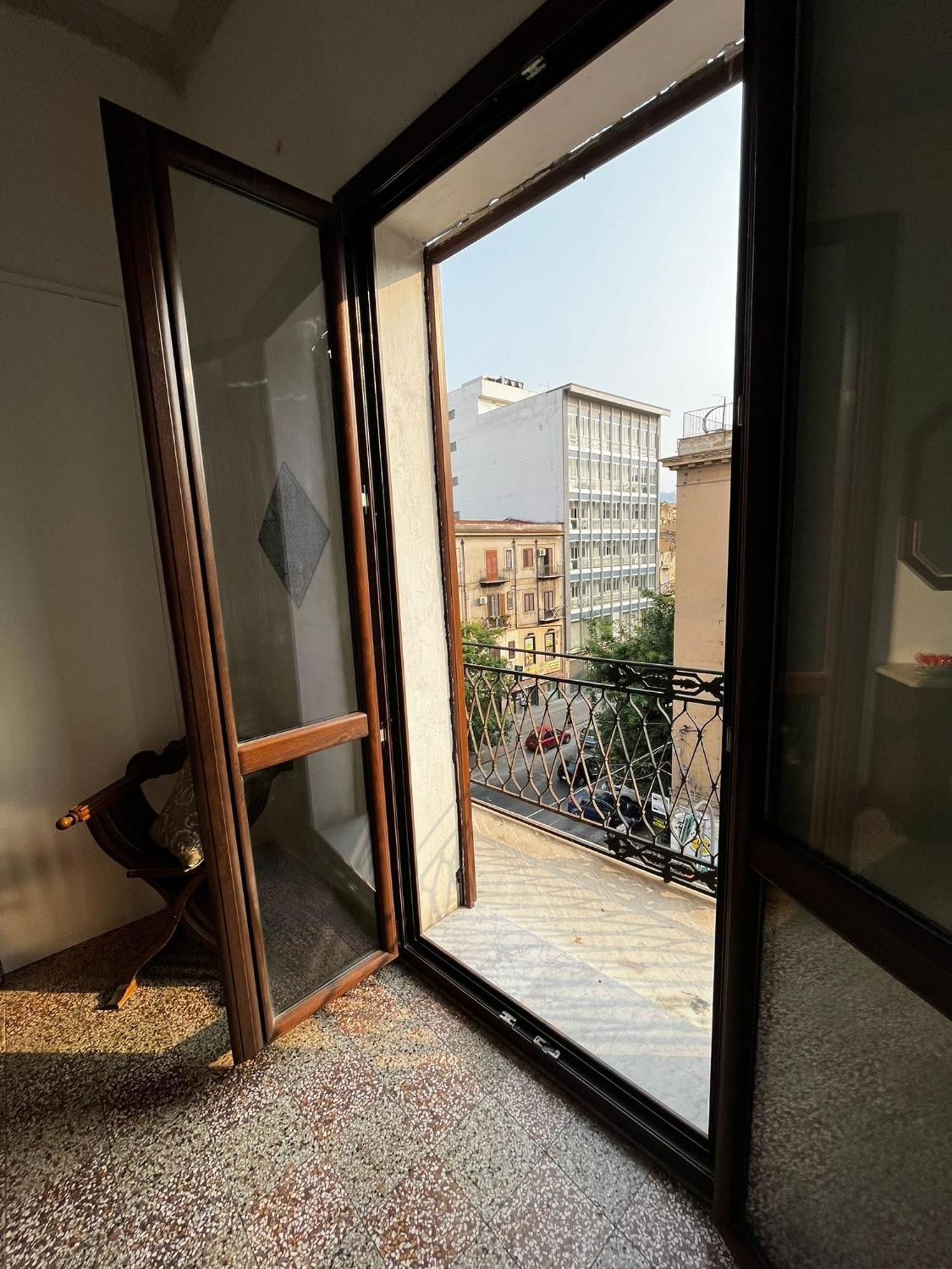 Mille Lire Peppe'S Home Palermo Esterno foto